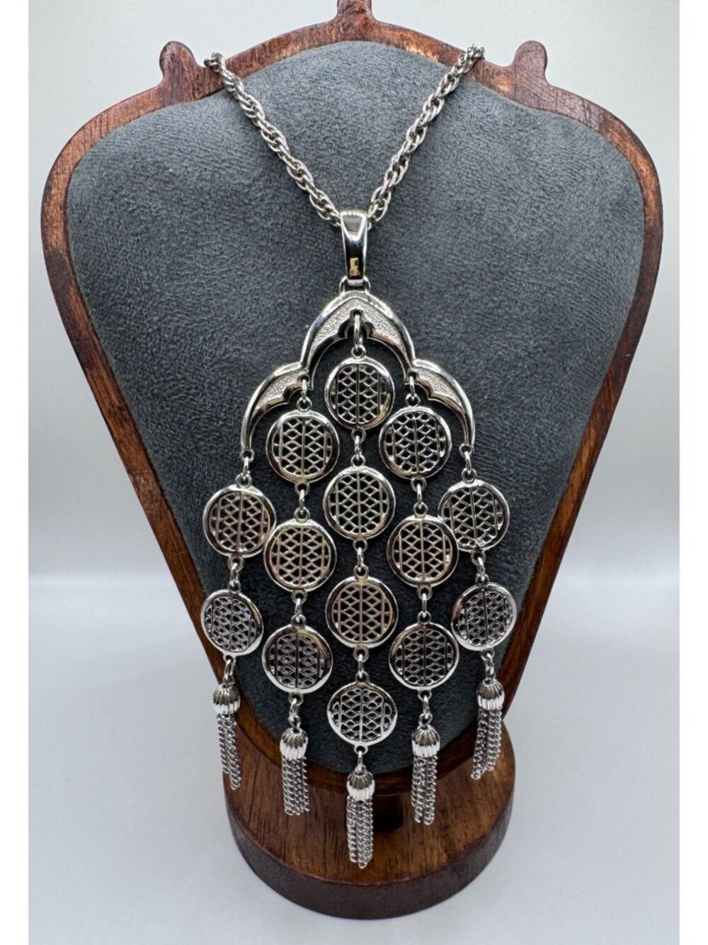Vintage Crown Trifari Waterfall Cascade Bib Necklace Silver Tone Tassel Pendant